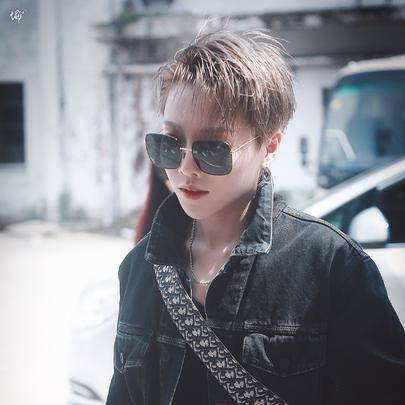 彩妆|刘雨昕彩妆代言上热搜了？到底是怎么回事？