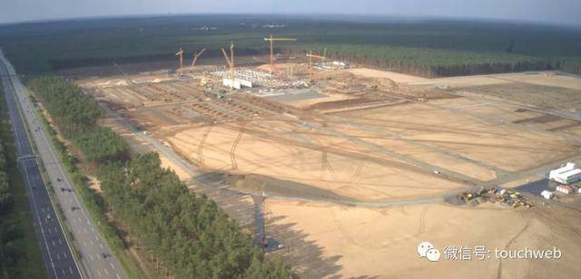 马斯克|特斯拉又实现季度盈利 马斯克财富超巴菲特成全球第5大富豪