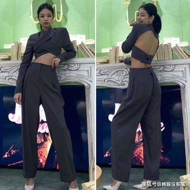 Joy|Joy、Jennie 撞衫：清纯干练 VS 性感干练，你更爱哪一种风格？