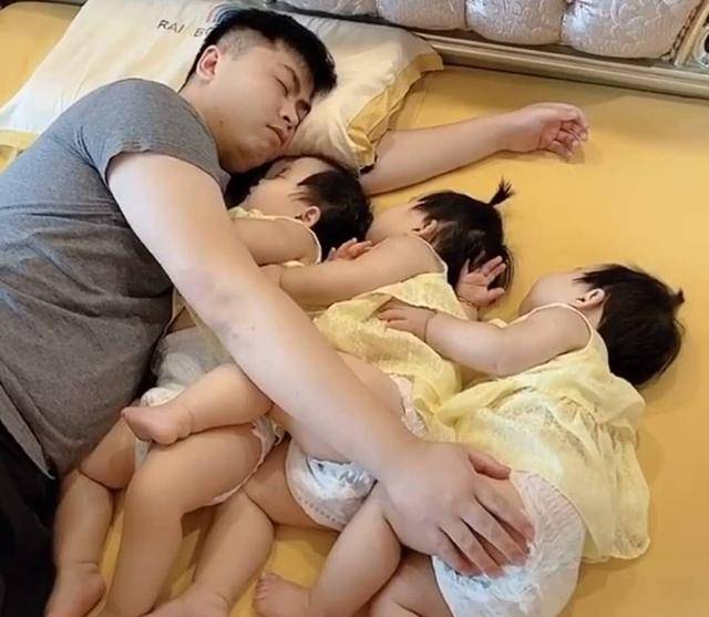 有三胞胎女儿是怎样一种体验？妈妈：老公的怀抱再也不属于我了
