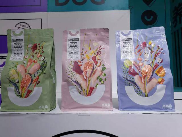 趋势|首日观众破2万，深宠展上这些小趋势值得关注