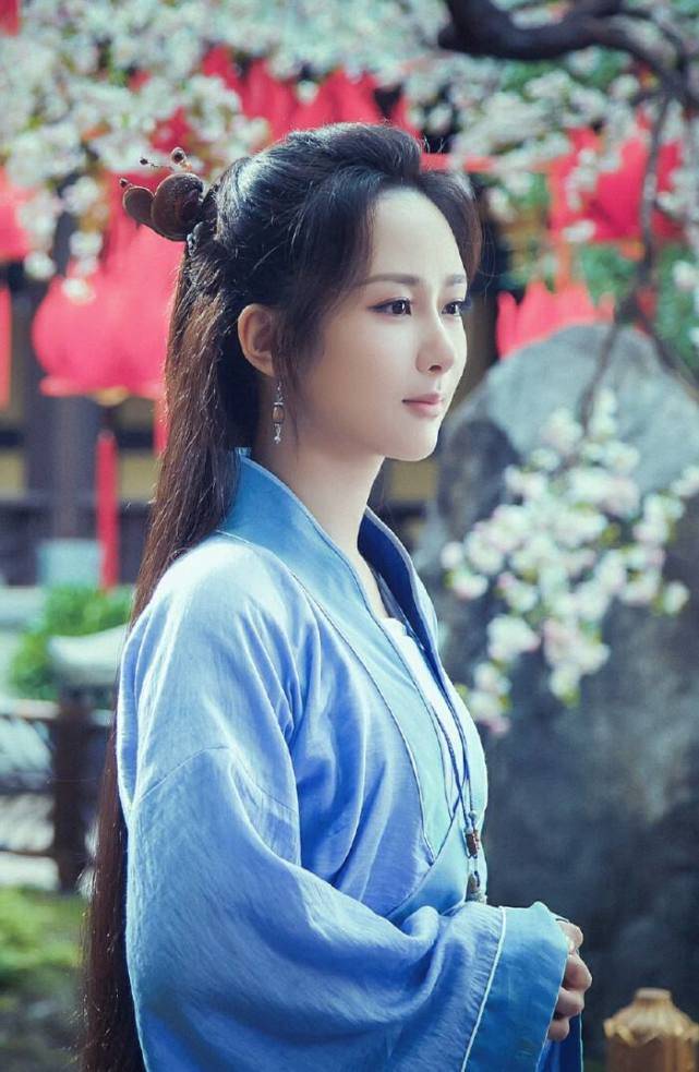 杨紫粉称《知否》原本是杨紫的饼，内涵《中餐