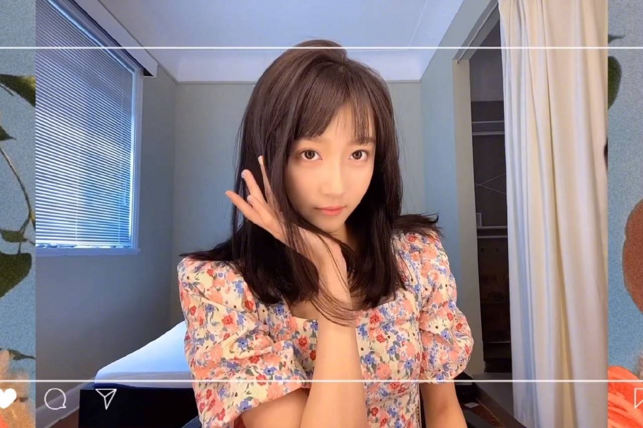 话题|明星的业务都这么全面?关晓彤变身美妆博主,还自己做话题主持人