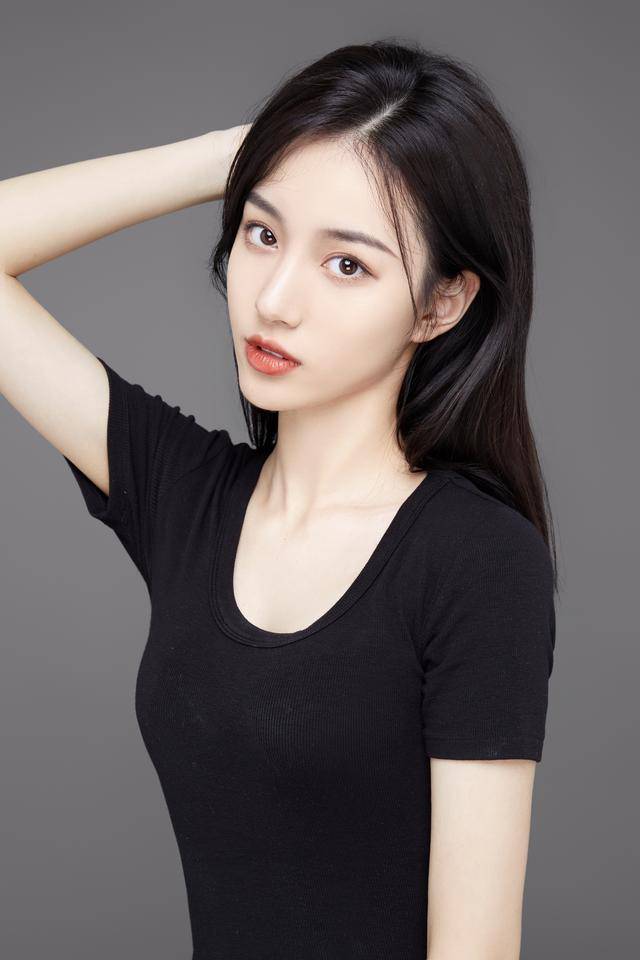 王梓莼是什么来头?排名紧跟张子枫,北影表演系女生三甲唯一素人