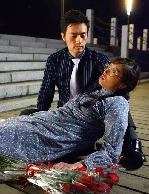 无敌|原创最惨谋女郎？晒未公开剧组照直接被张艺谋赶走，断送好好的星途！