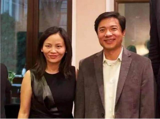 原创万达老板娘,潘石屹老板娘,百度老板娘,京东老板娘差距在哪里?