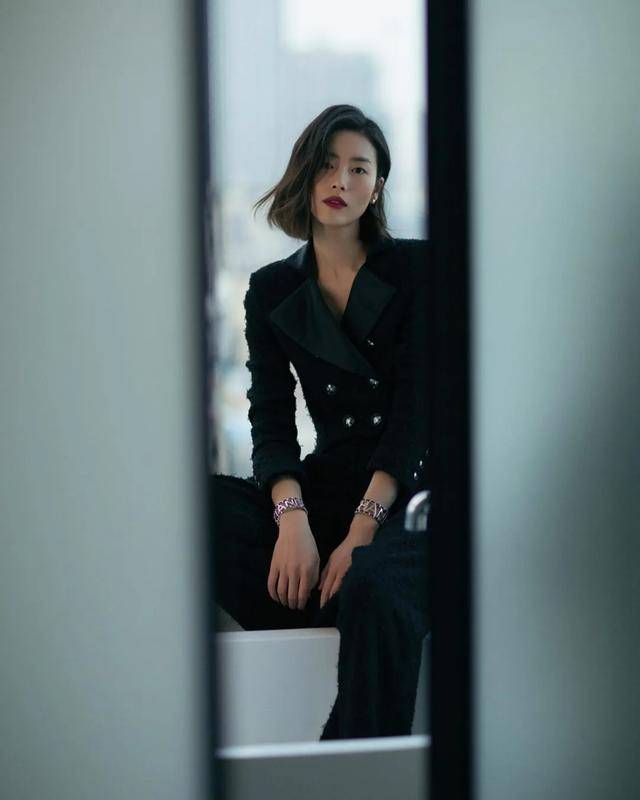 饰品|首饰是有性格的，不同脸型怎么佩戴才高级？| 穿搭