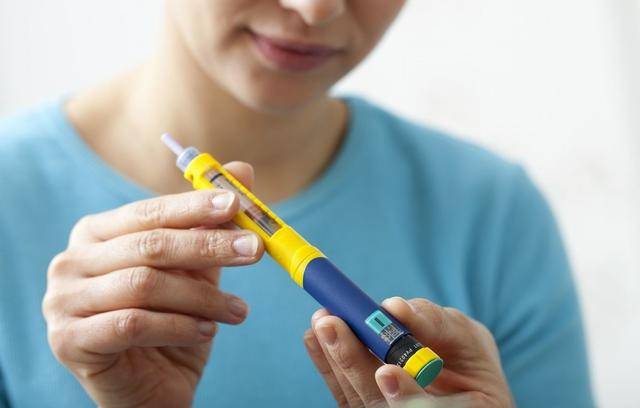 糖尿病患者，每天注射的胰岛素，开封后还要不要放回冰箱？