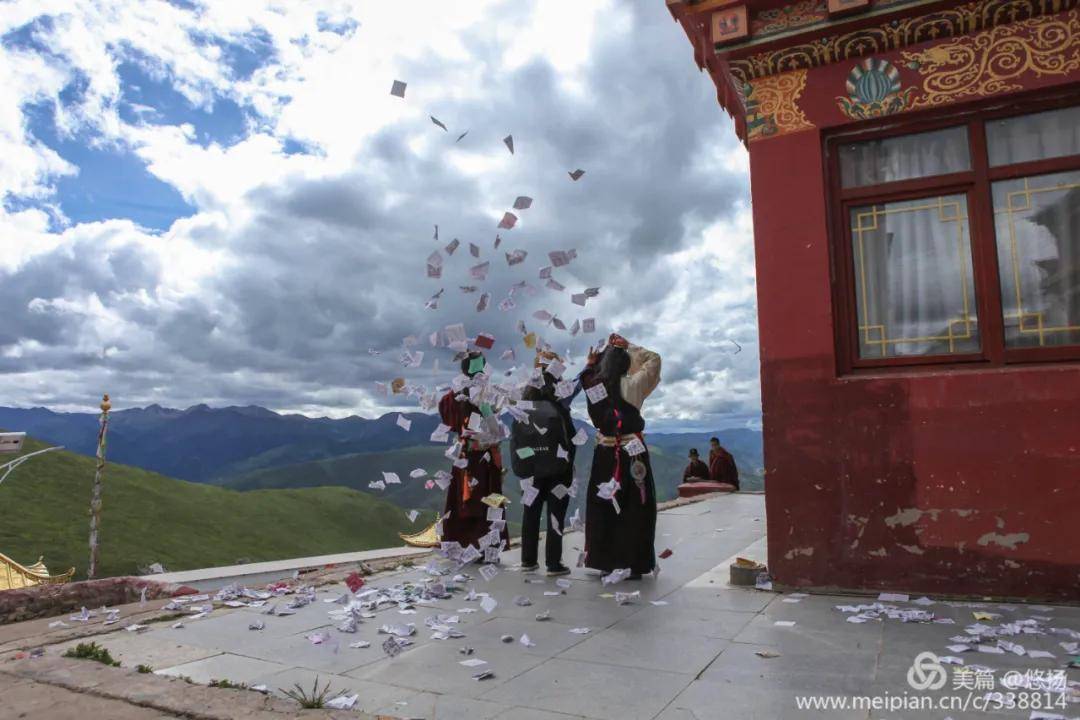 摄影丨叹为观止！海拔4800米高山上的“天空之城”丨中国自驾地理
