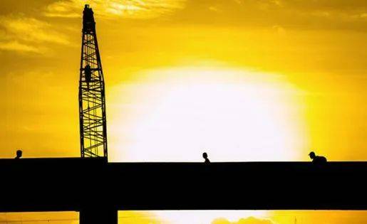 业绩|连涨五天后一度跌停！业绩持续低迷世联行引入大横琴能否迎转机？