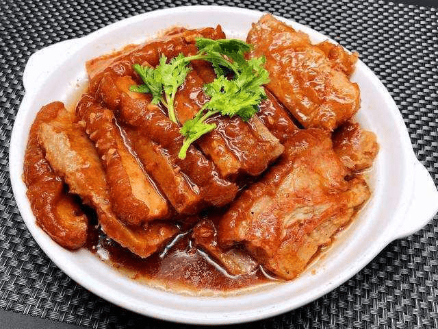 原创精选美食:豉香烧豆腐,白灼金针菇,香芋扣肉,杂蔬糙米发芽饭的做法