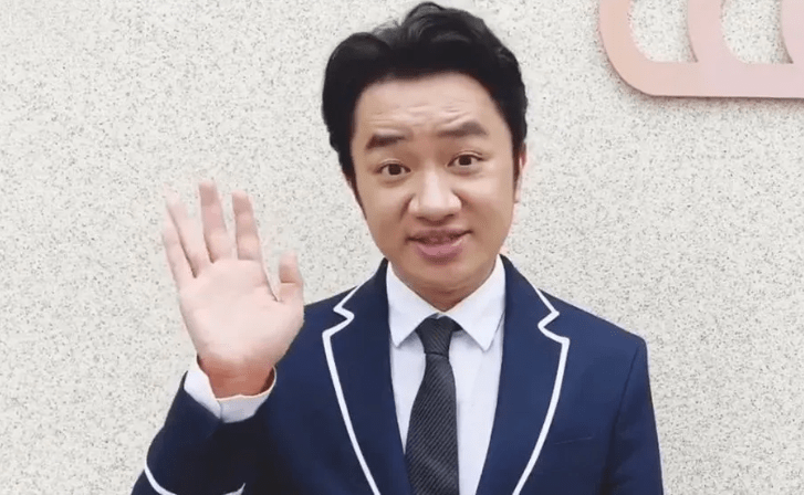 周杰伦|原创周杰伦直播引发热议，王祖蓝给周杰伦刷了700个穿云箭