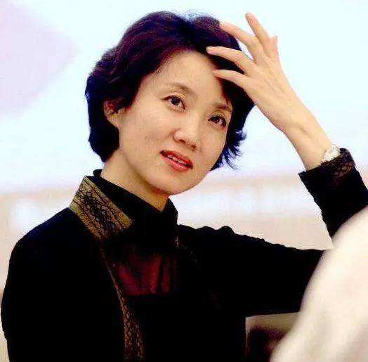 甘肃兰州|原创57岁李修平4次高考，差点错失央视“铁饭碗”，二婚后至今无子