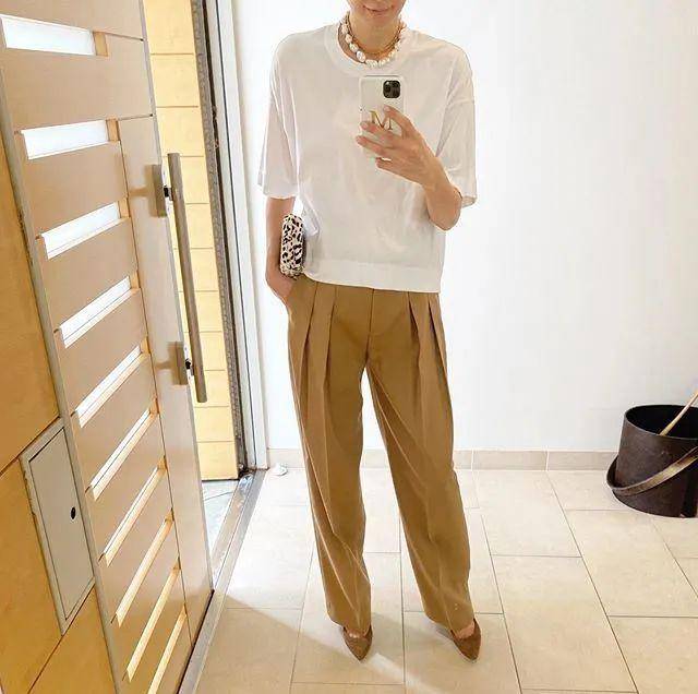 长裙|T恤配长裙 日本博主们夏日最清凉的搭配推荐