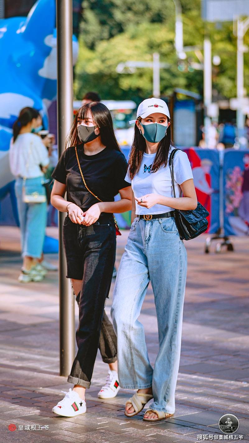 灵感|街拍：积极地面对生活，生活会给你带来更多关于时尚的灵感