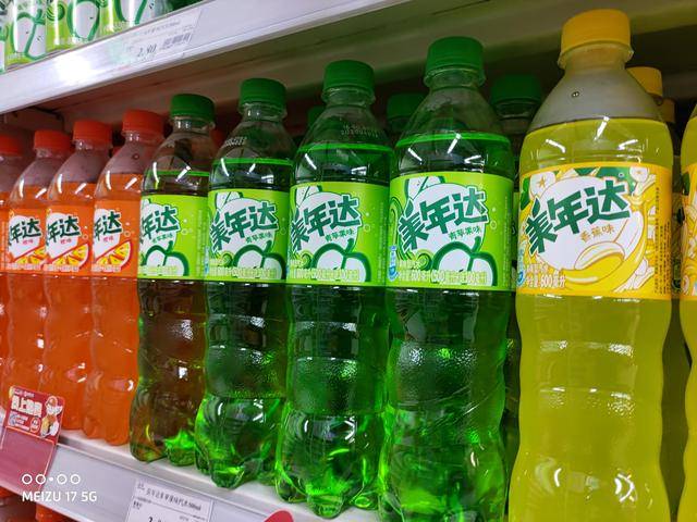 真香|魅族17测评：120Hz直屏，真香警告？