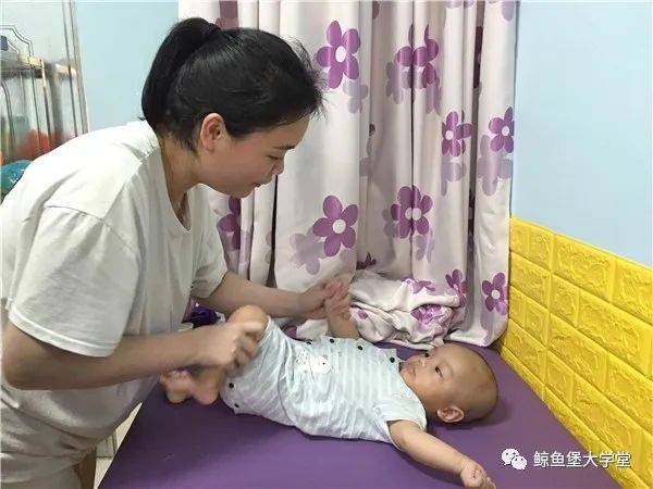 湛江|新店开业 | 鲸鱼堡广东湛江早教式婴游店盛大开业