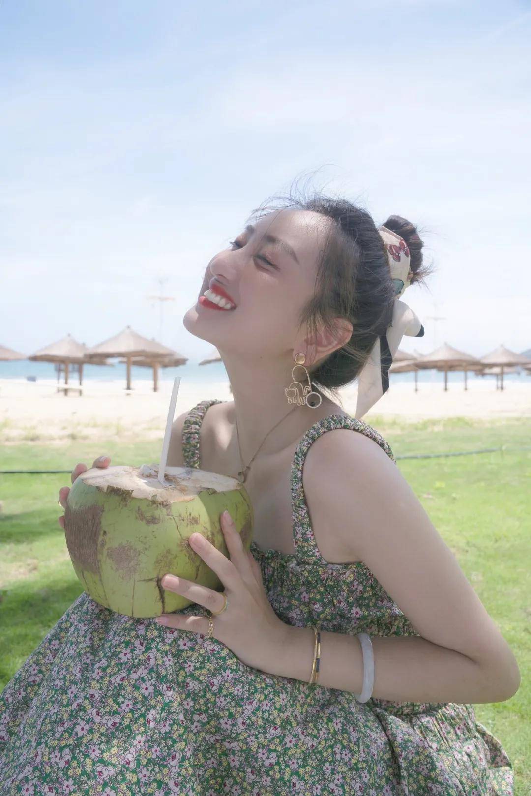 项链|度假这么穿,惊艳整片海滩!