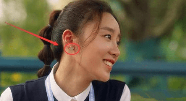 林有|《三十而已》林有有手段升级，应聘小区前台挑衅顾佳，许幻山终于怕了