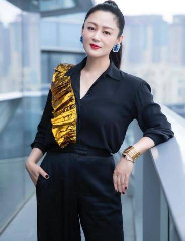 陈红年轻时有多美?一个被岁月偏爱的女人,难