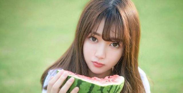 五官精致还特别会打扮的星座,仿佛仙女下凡一般