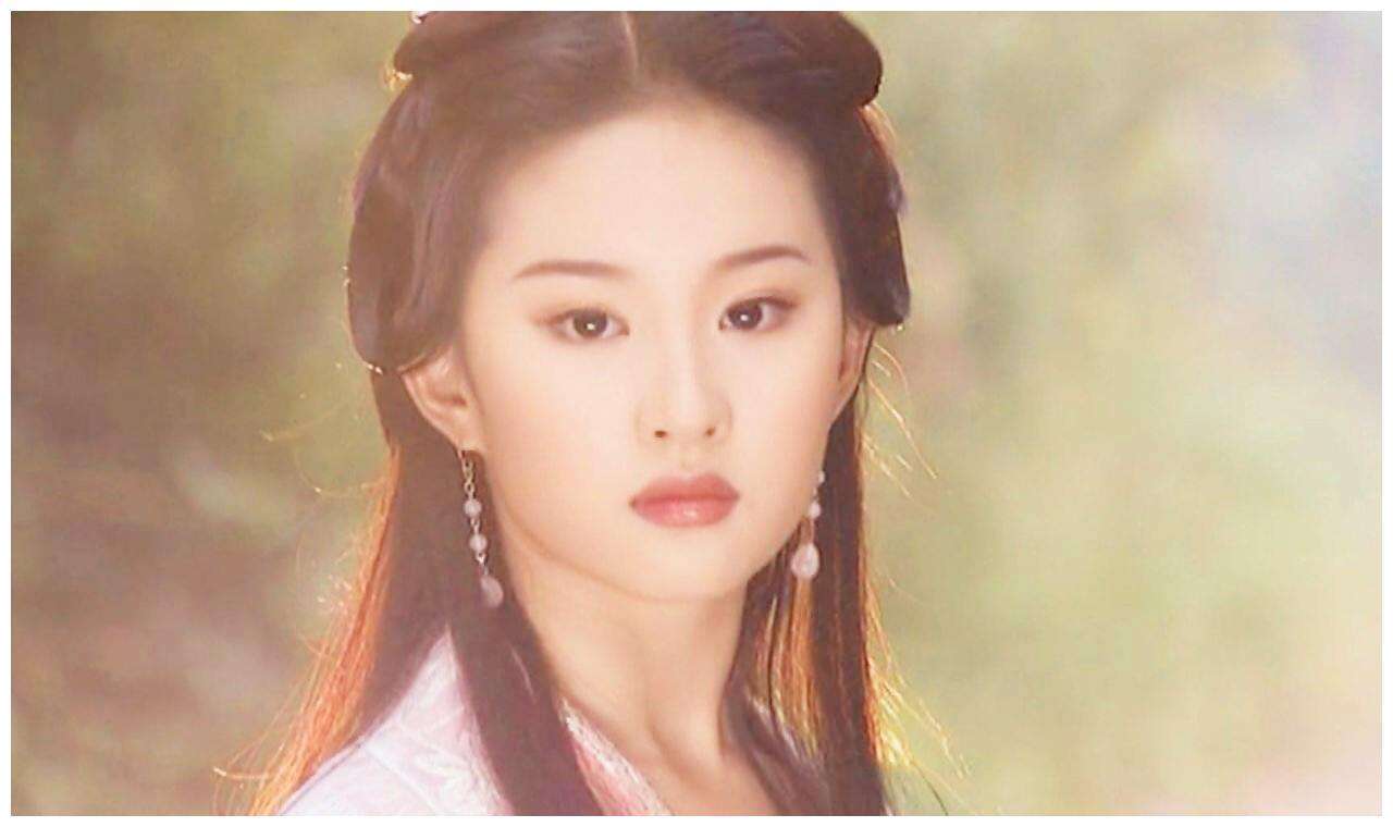 徐璐|瓜子脸、圆脸已经过时了，倪妮徐璐的方脸才是现在最流行的高级脸