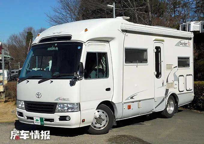 第一次见丰田考斯特c型房车!4.0t 自动挡c本就能开,能住一家4口