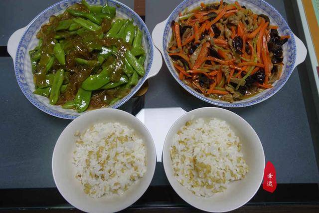 原创天气闷热没食欲,先生炒了两个菜一个汤,还真合我胃口