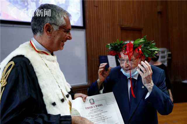 【活到老，学到老：意大利96岁老人获得学士学位】