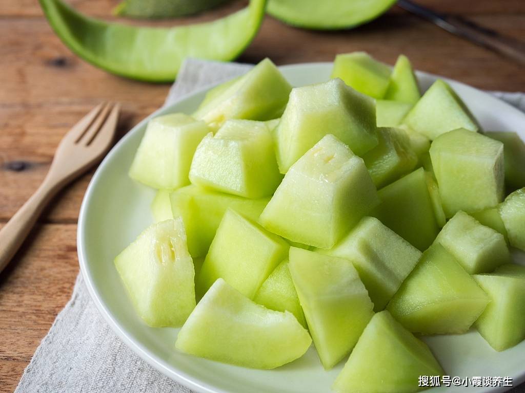 哈密瓜怎么挑才新鲜 5daee7399d25492e877a9fc03784bbba.jpeg