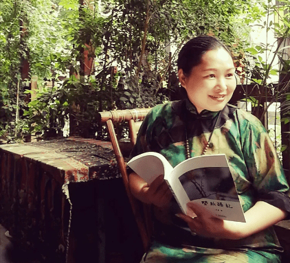 进行了|《闲拾慢记》新书鉴赏发布会在山城防御体系陈列馆举办