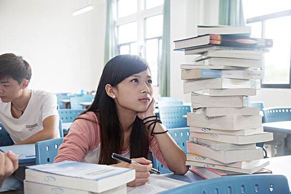 需注意|这几件事千万别去做，会影响前途大一新生需注意：进入大学之后