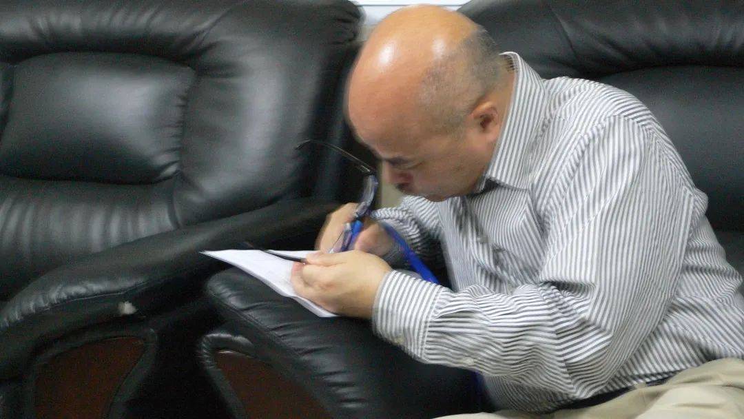 故事传记|董嘉耀：他是一个智者，一个长者，一个善者