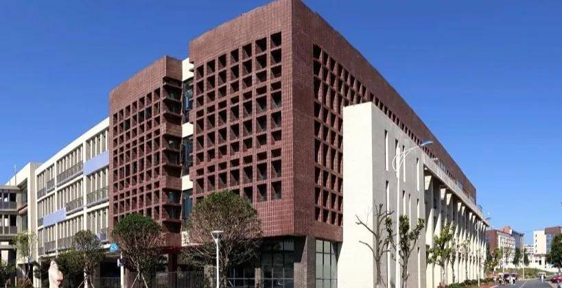 医学|四川有所“中医药”命名的老牌医学高校！已培养近10万名医药卫生专业人才