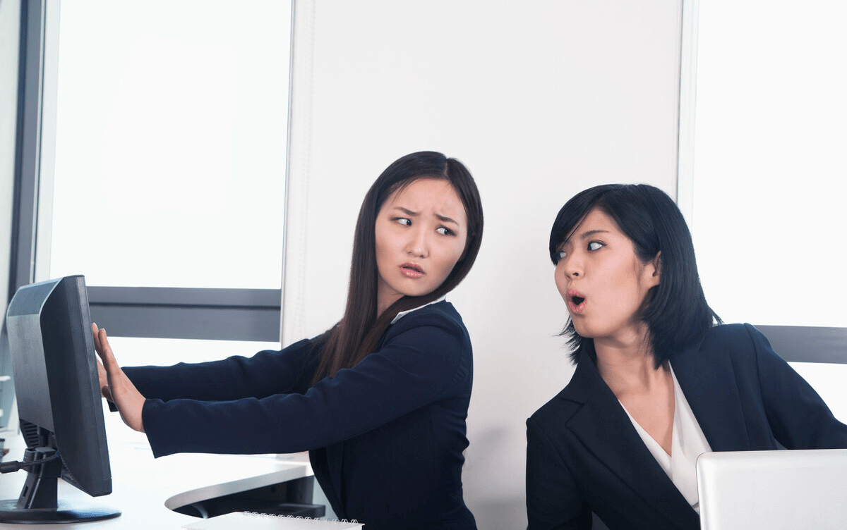 职场上喜欢说三句话的同事，不是情商低就是心眼太坏，记得“绕路走”