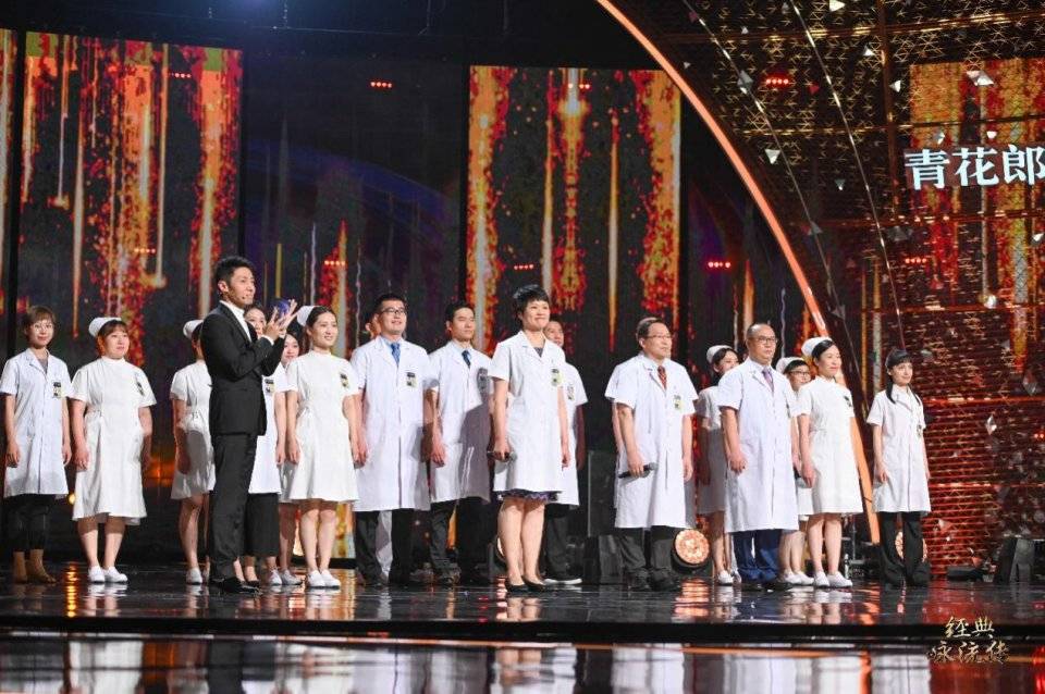 直播|温暖人、感染人、鼓舞人，《经典咏流传》传递诗词力量