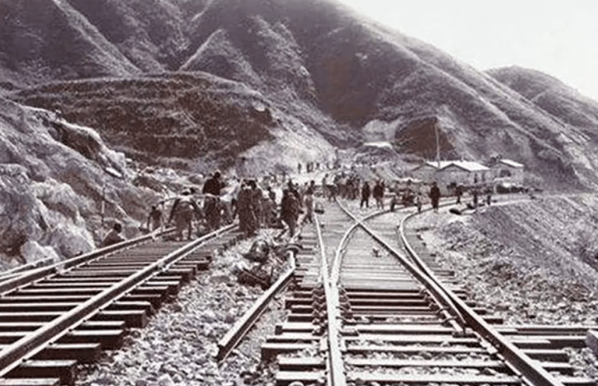 原创一百年前詹天佑,花费693万两白银修建的人字形铁路,现在怎样?