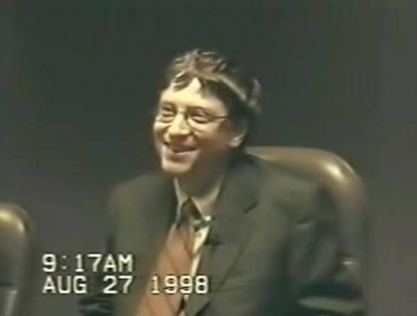 盖茨|22年前被权力修理，盖茨才学会效忠美国政府，换来接手TikTok机会