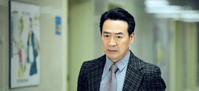 《北方有佳人》演员现状，昔年第一童星风光不