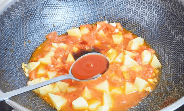 米饭怎么做更好吃用土豆和西红柿 b92aadfa62be42c582108f526a6635b1.png