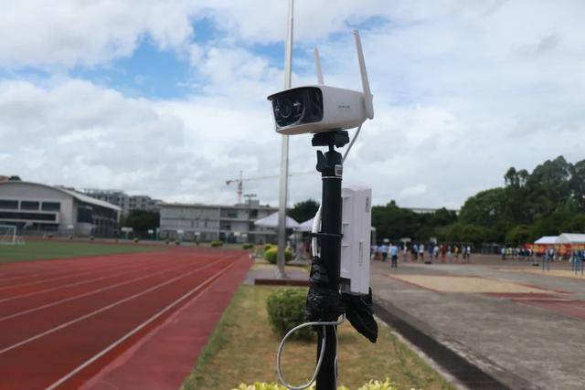 人民|面试进行时！“智慧招生”，让家长称心考生安心