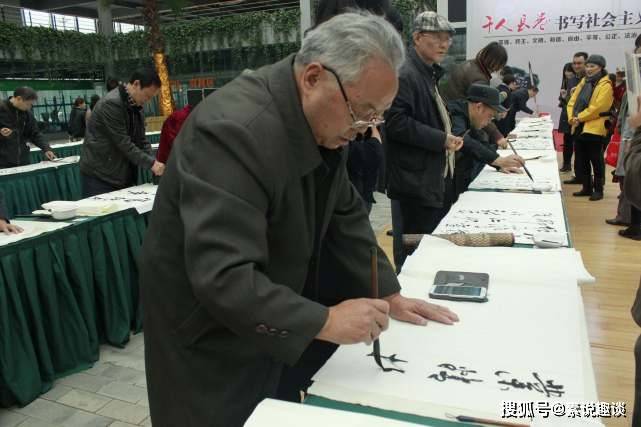 8旬老人追求书法,花光40万养老钱买假证书,最