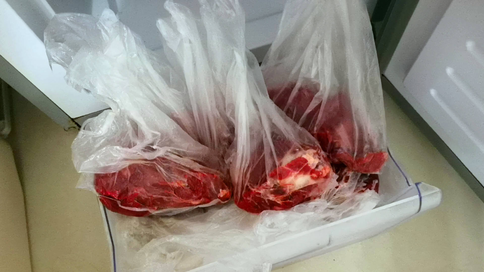 怎么解冻最好的方法 e1d813b128d74421a7b55c8c15039f79.jpeg