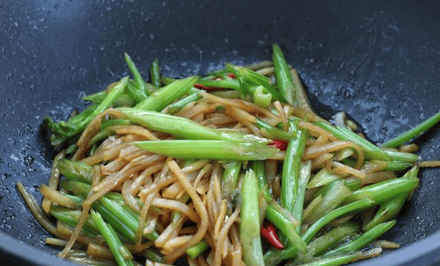 如何炒芹菜大肉 7b4f1fc1c1dc46ea8b719defbfc73280.png