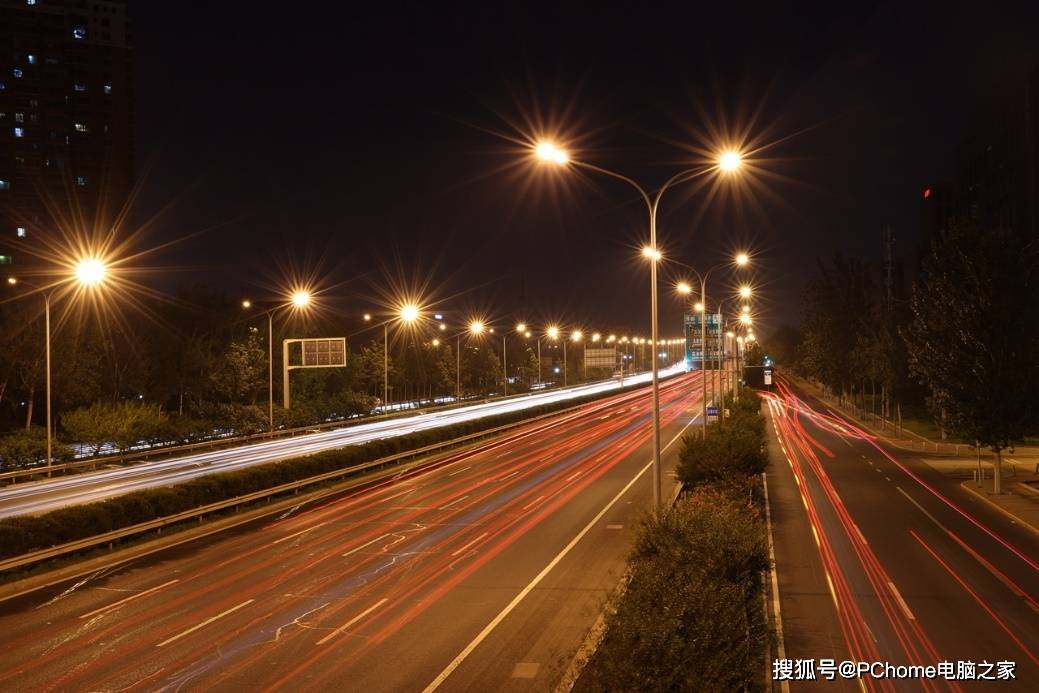 画幅|新一代全画幅专微旗舰 佳能EOS R5评测