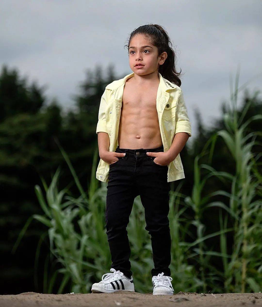 Arat|钻石口罩，可能是最没用的奢侈品