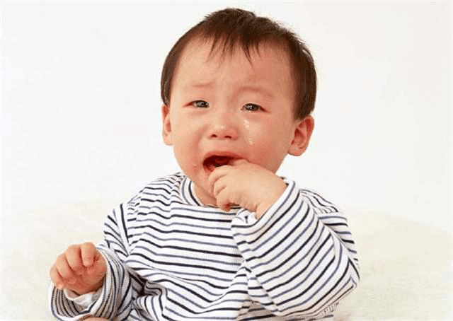 孩子|若有3个表现，说明脾胃已损，停止你的“最后一口”！宝宝吃饭时