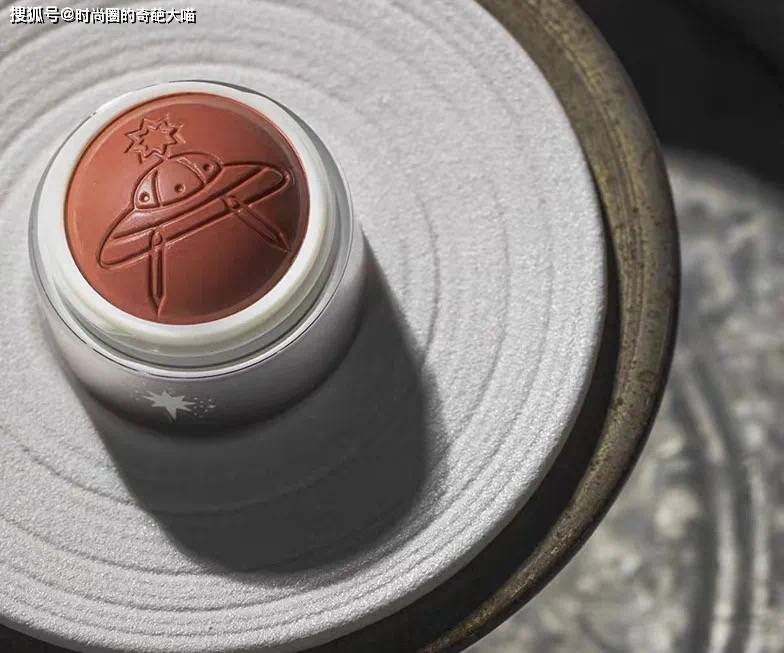 美貌|国货彩妆真长脸！价格不够一杯奶茶贵，美貌和实力却让人眼前一亮