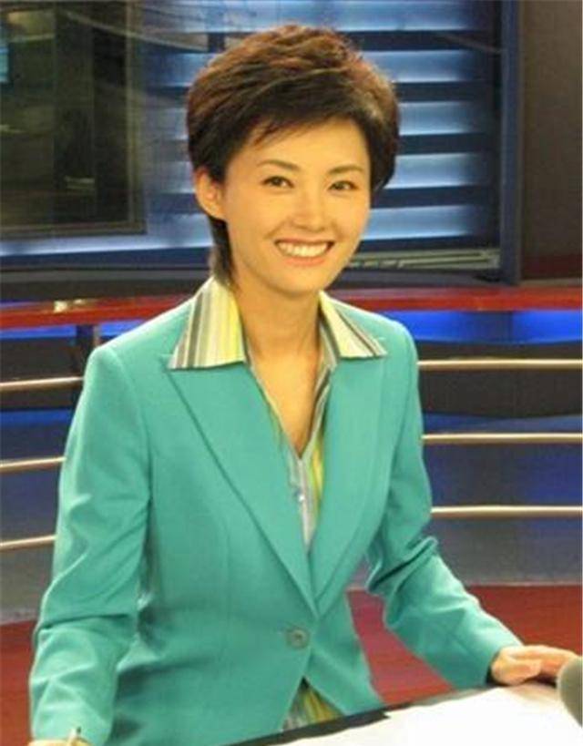 浙江卫视主持梁薇,因高强度工作28岁猝死上海,为媒体人敲响警钟