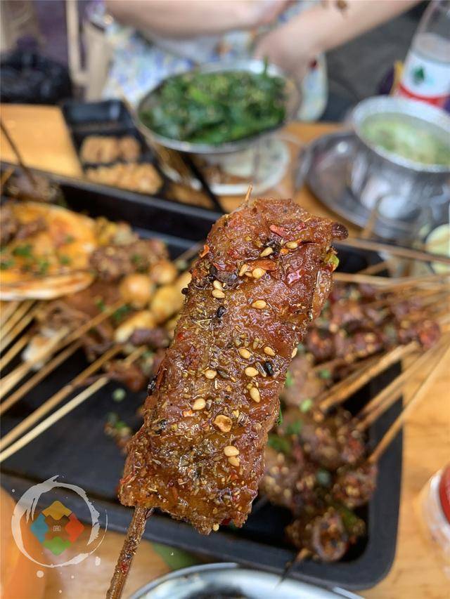 袁师傅|一条耗儿鱼35元，让北方人吃了还想吃！重庆独一无二的烧烤